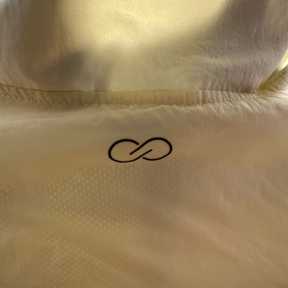 CALIA by Carrie Underwood Light Yellow Jacket - Picture 9 of 11